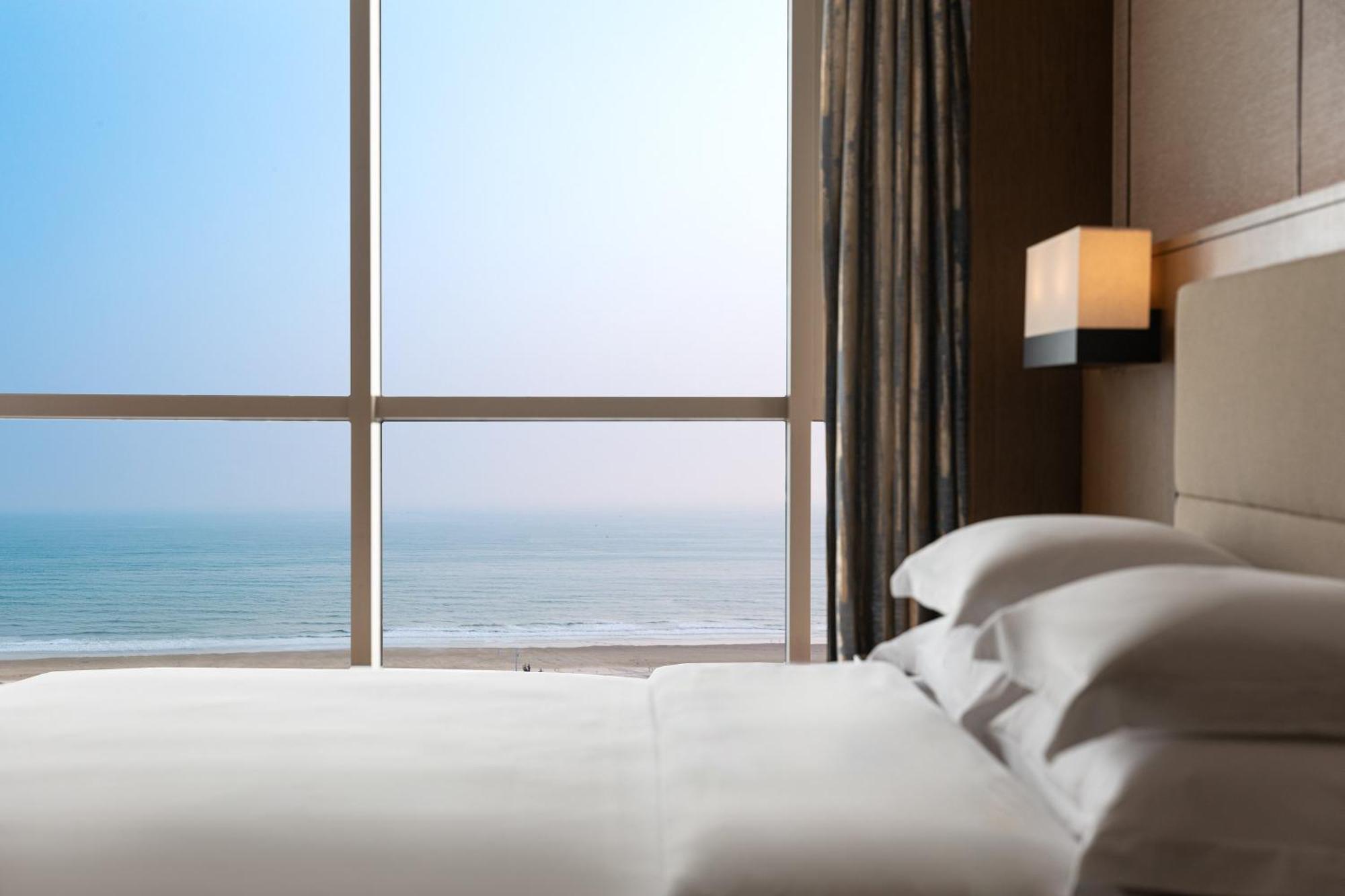 Crowne Plaza Beihai Silver Beach By Ihg ภายนอก รูปภาพ