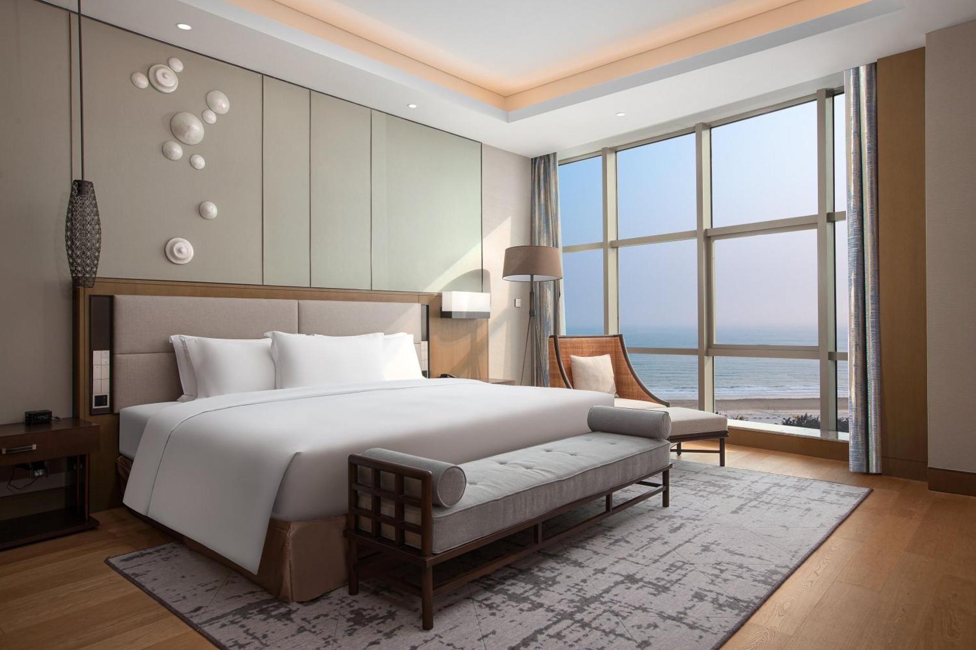 Crowne Plaza Beihai Silver Beach By Ihg ภายนอก รูปภาพ